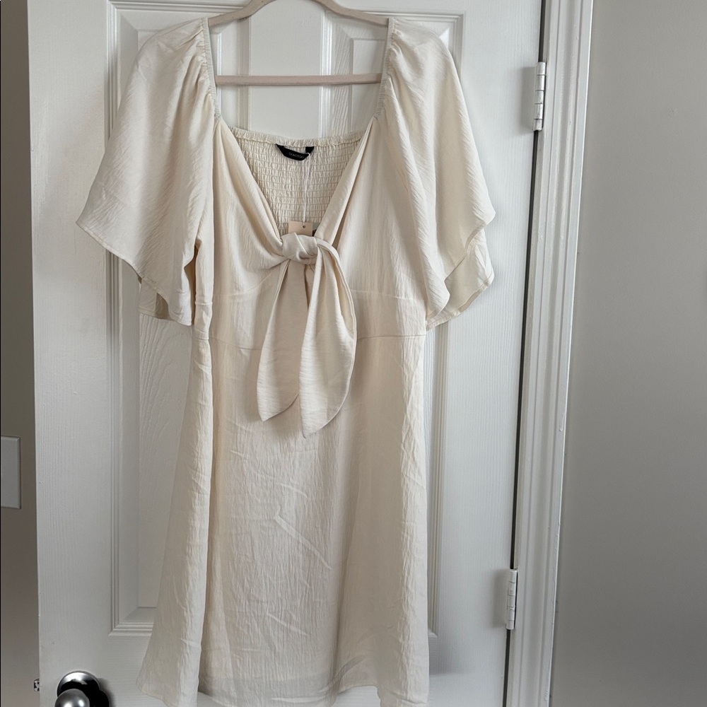 Elegant Cream Midi Dress